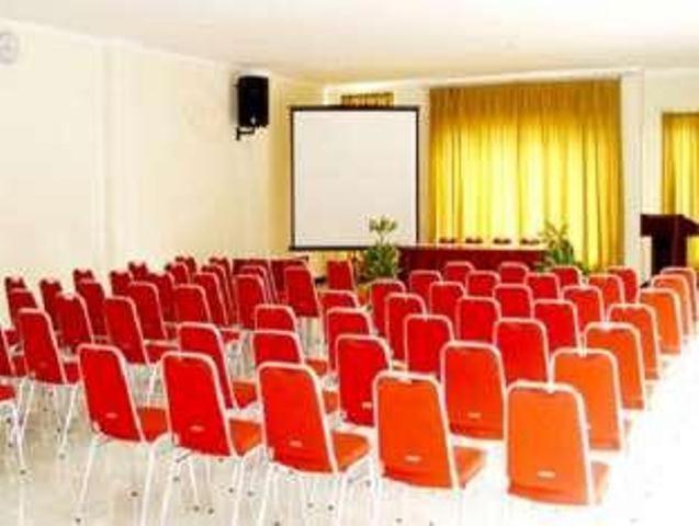 Hotel Kings Kudus Экстерьер фото